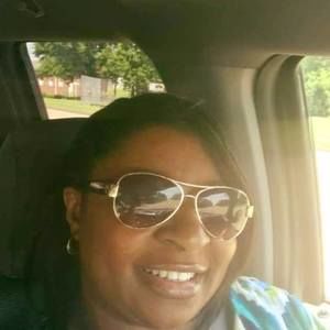 Meet your Posher, Sonya